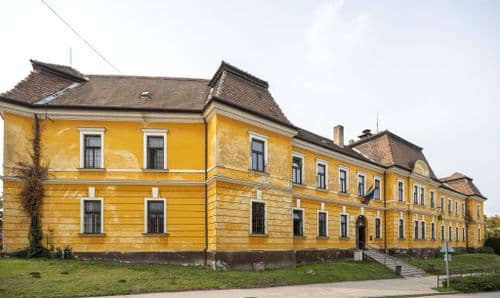 Tatai Bláthy Technikum, Szakképző Iskola és Kollégium épülete